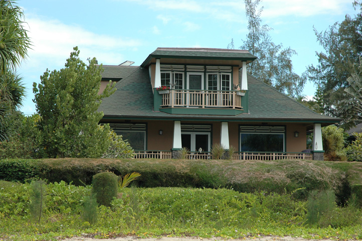 Lighthouse and Hanalei 045.jpg